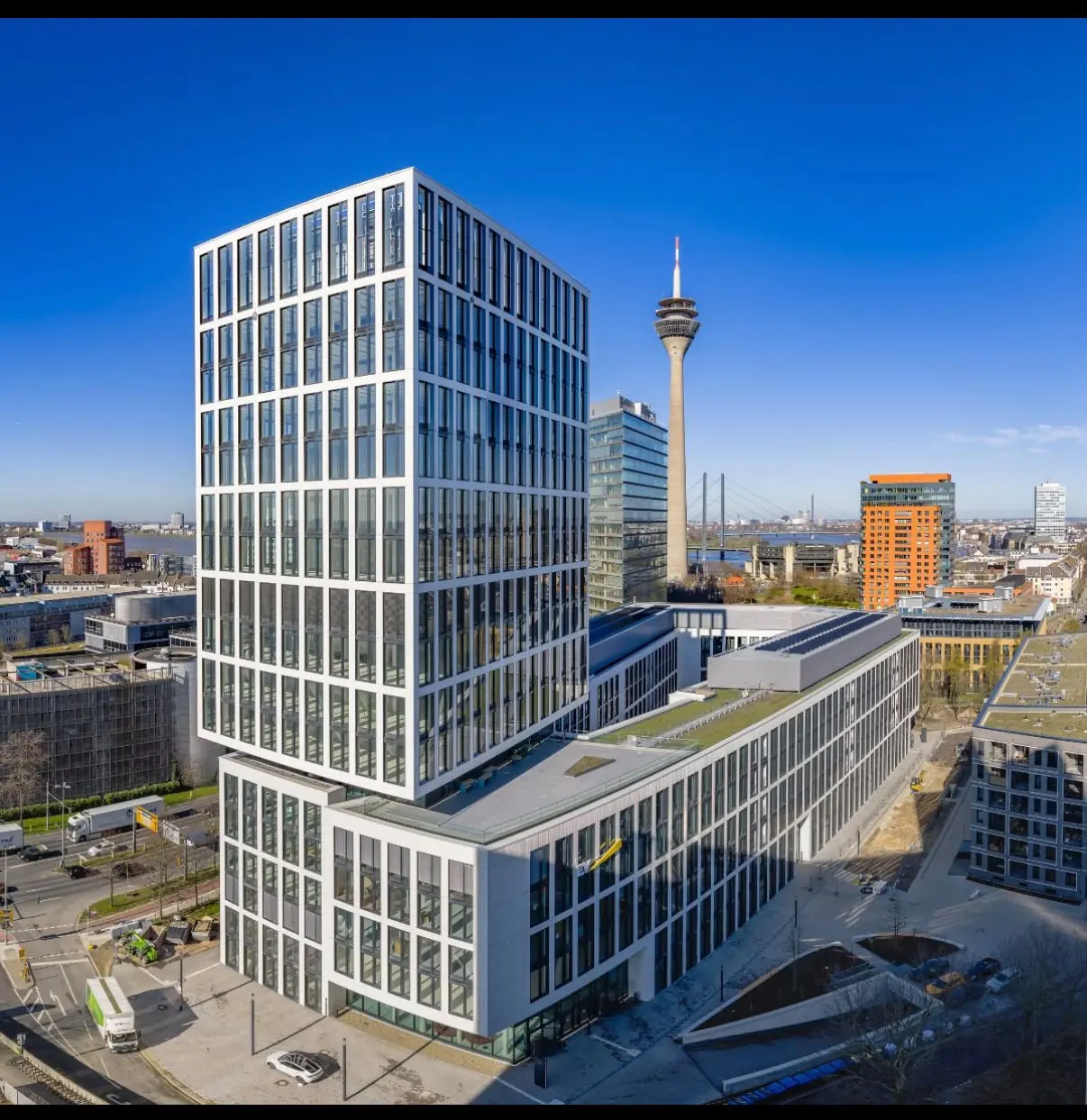Pandion Rise und Next aus der Luft bei Tageslicht